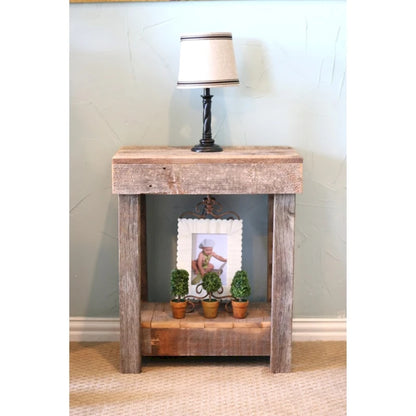 Table d'appoint rustique en bois de récupération – Blanc / Marron, avec étagère inférieure