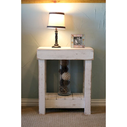 Table d'appoint rustique en bois de récupération – Blanc / Marron, avec étagère inférieure